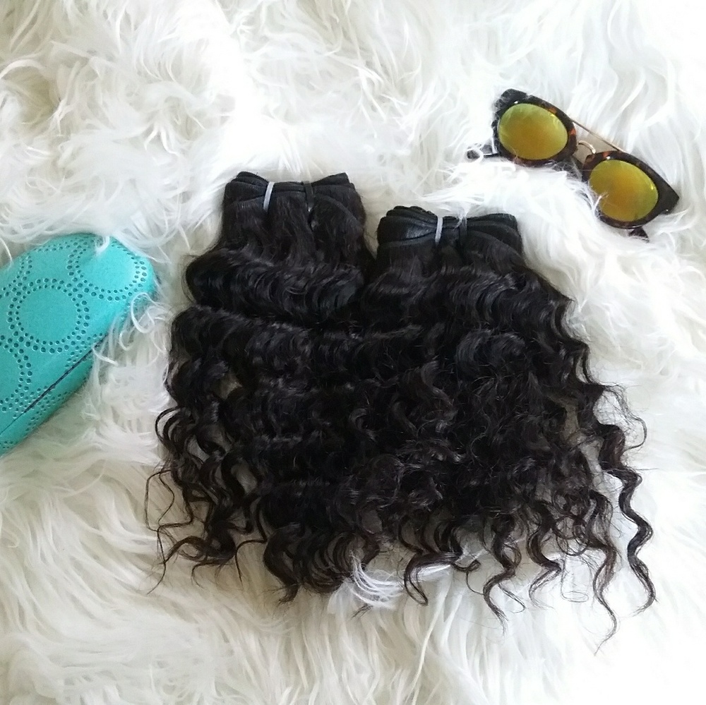 ❤ NWOT SEA Double Drawn Virgin Hair Bundles: Curly